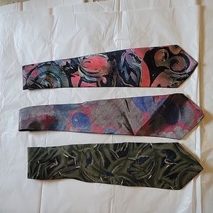 Abstract tie set